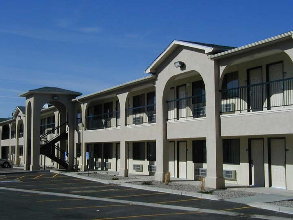 American Inn & Suites Albuquerque Eksteriør billede